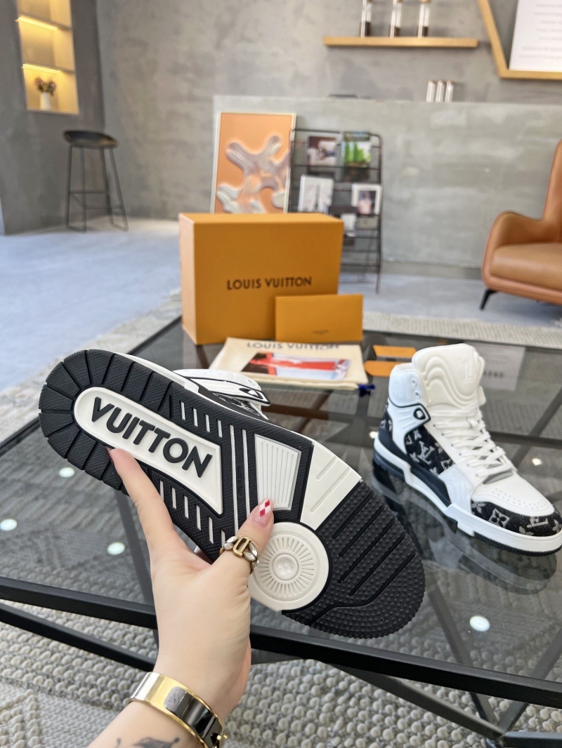 Louis Vuitton Sneakers